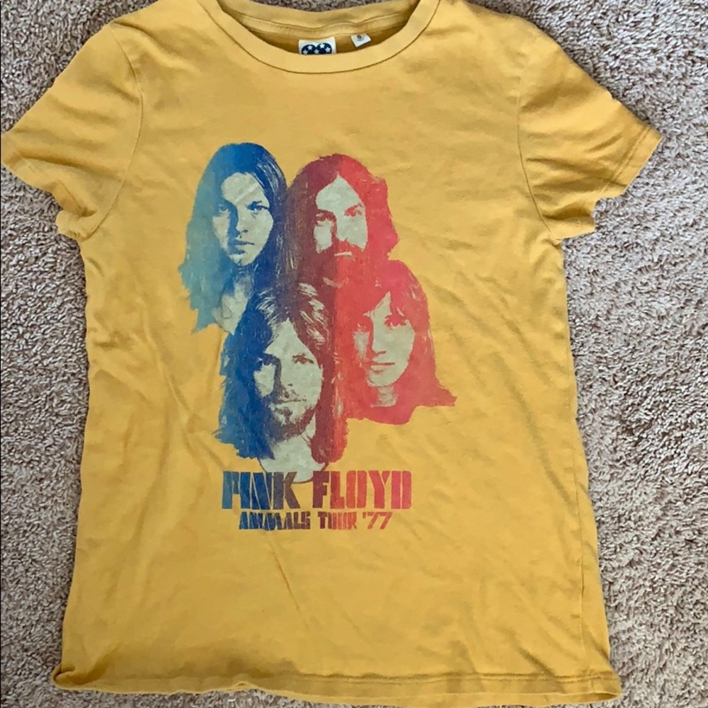 Pink Floyd t shirt size small